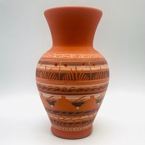 Jeanette Navajo Pottery Vase 2006 Hand Etched Terracotta Geometric Southwest Art